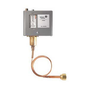 Johnson Controls P70CA-1C SPDT Pressure Control 20/100# Diff Adj 6/70#1/4 Flare W/36 Cap.