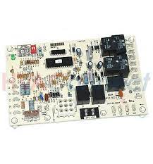 York S1-02532634000 Furnace Control 24 VAC 6.25 x 3.75 x 2.5